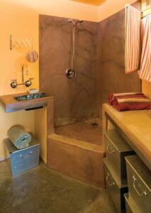Natural Home Bath of the Year 2007: The Art of the Bath Image